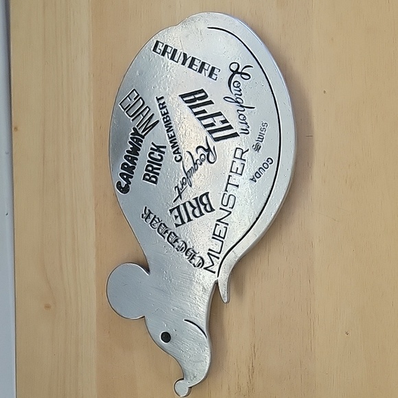 Pair of Cheese Serving Pieces with Knife - Picture 7 of 7